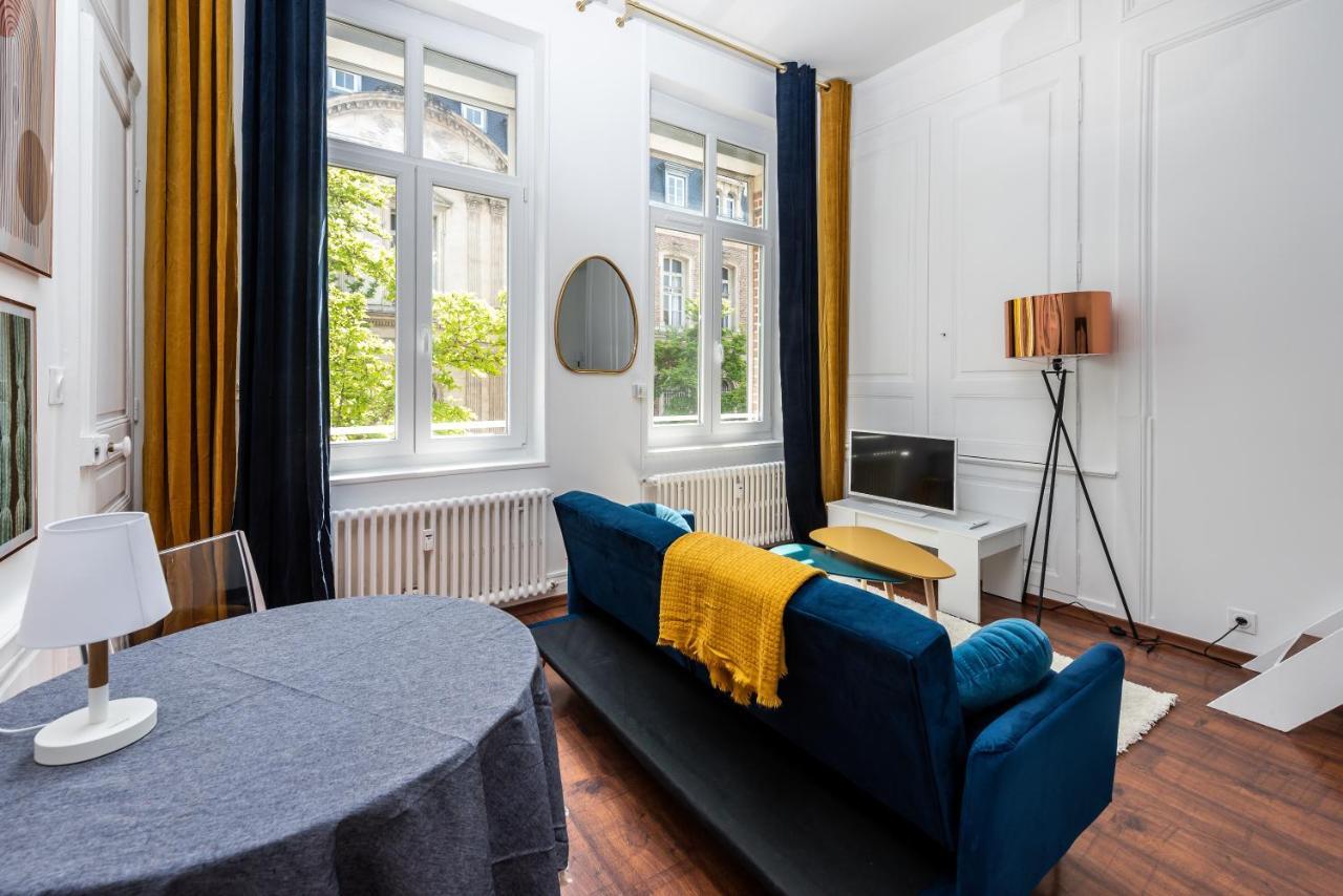 Appartement Centre Ville - Parking Prive Gratuit Amiens Exterior photo